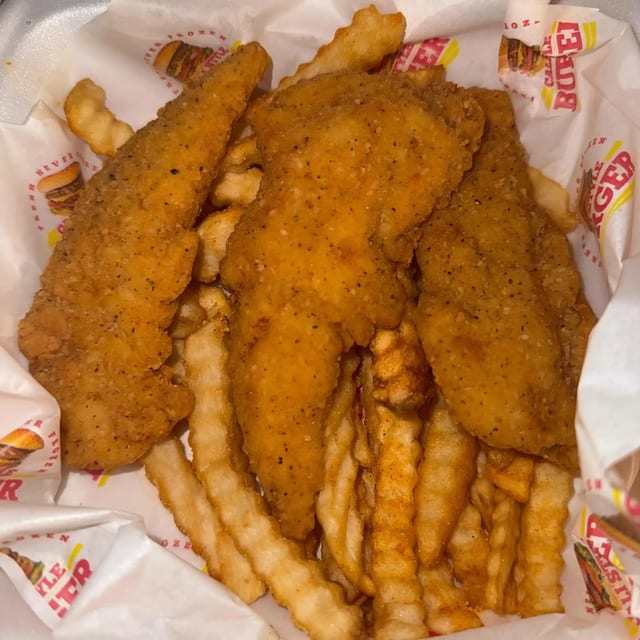 23. 4 Pieces Chicken Strip.